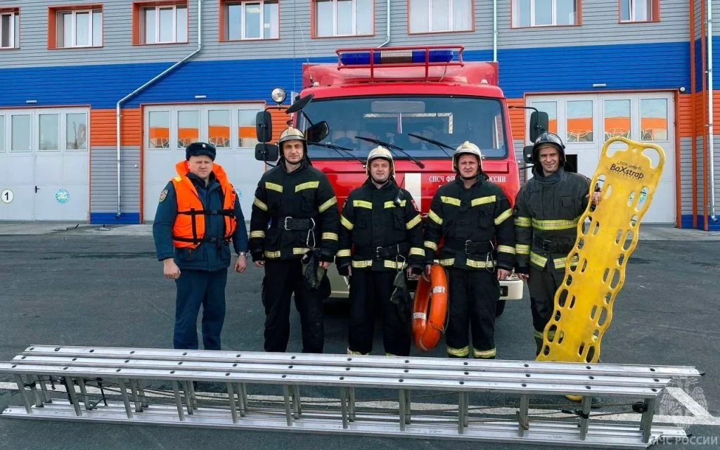 На озере Орлик-5 в Брянске незадачливый рыбак провалился под лед