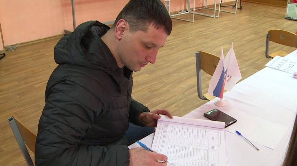 Брянский самбист Артем Осипенко проголосовал на президентских выборах