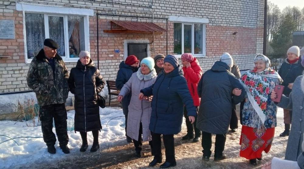 Единороссы продолжают встречи с жильцами многоквартирных домов по партпроекту «Жители МКД»
