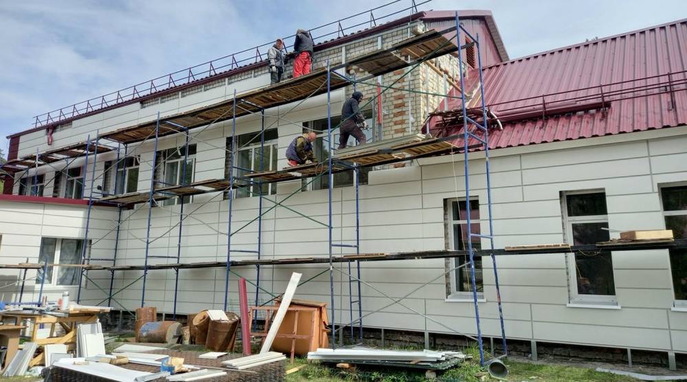 Николай Щеглов посетил Нетьинскую школу имени Юрия Левкина