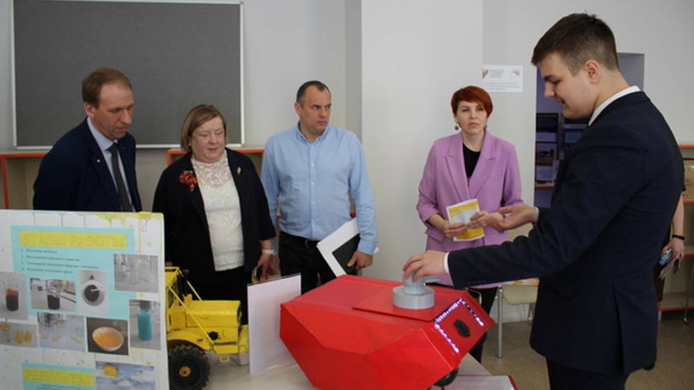 Брянские педагоги рассказали о подготовке детей в «Точках роста»