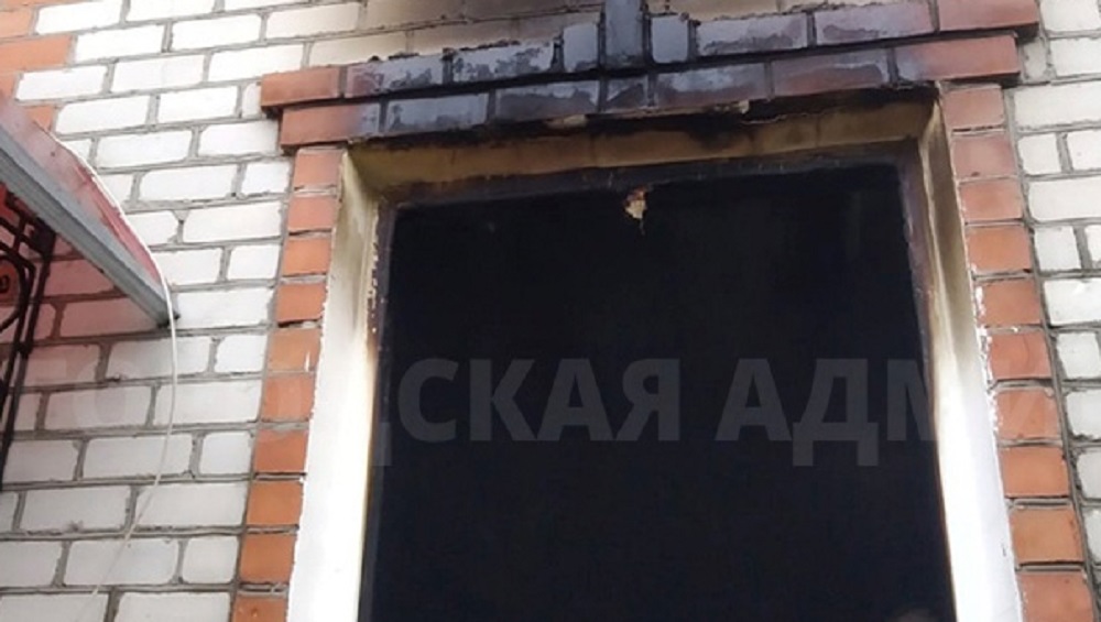 В Брянске следователи начали выяснять причину пожара в доме на улице Полевой