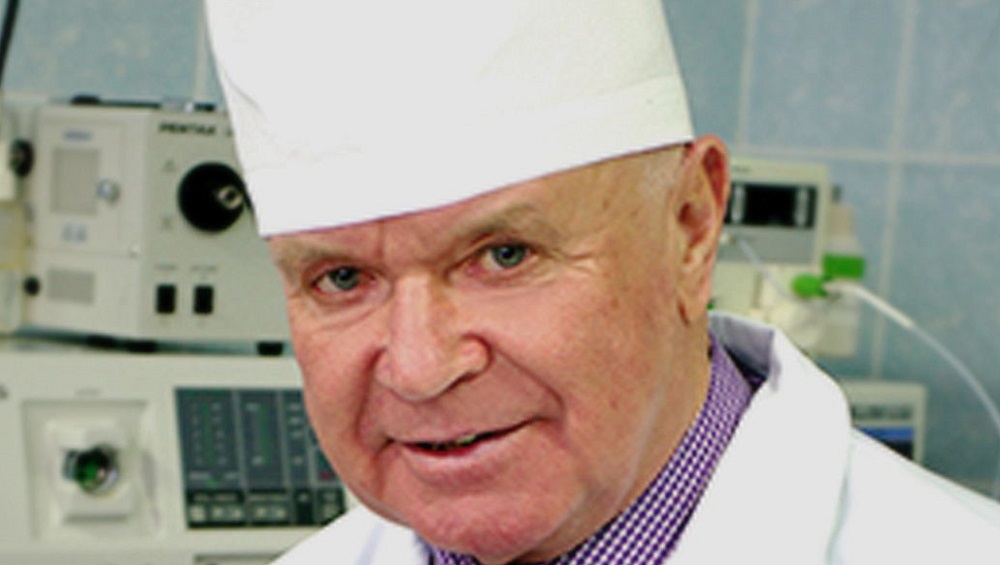 Ушёл из жизни 82-летний врач Брянской областной больницы Борис Лелюк