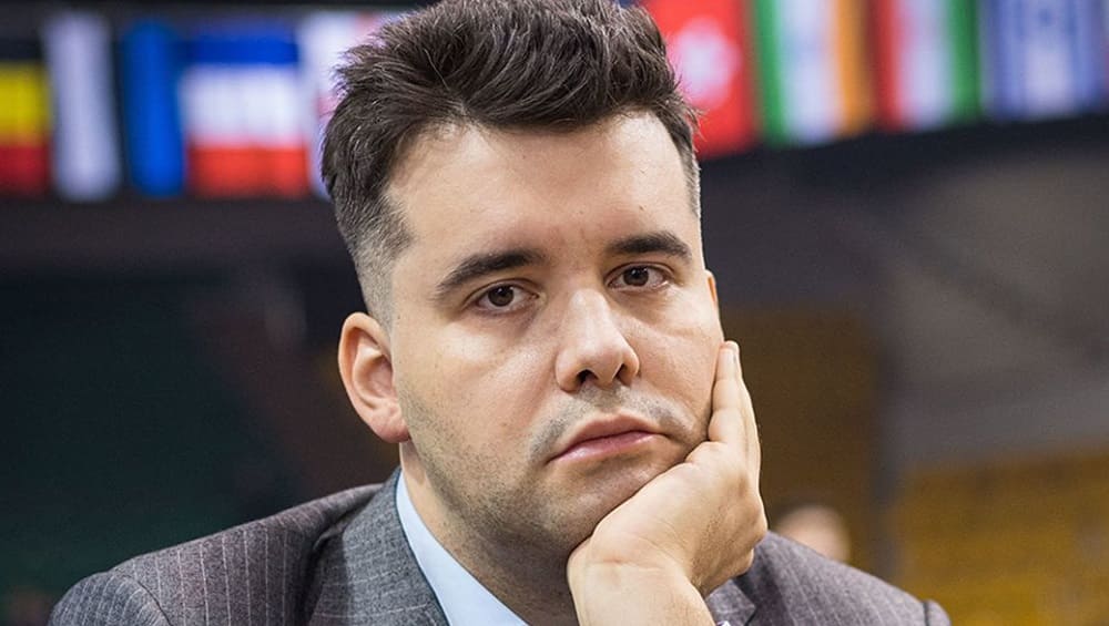 Брянский шахматист Непомнящий в турнире претендентов оказался под угрозой провала