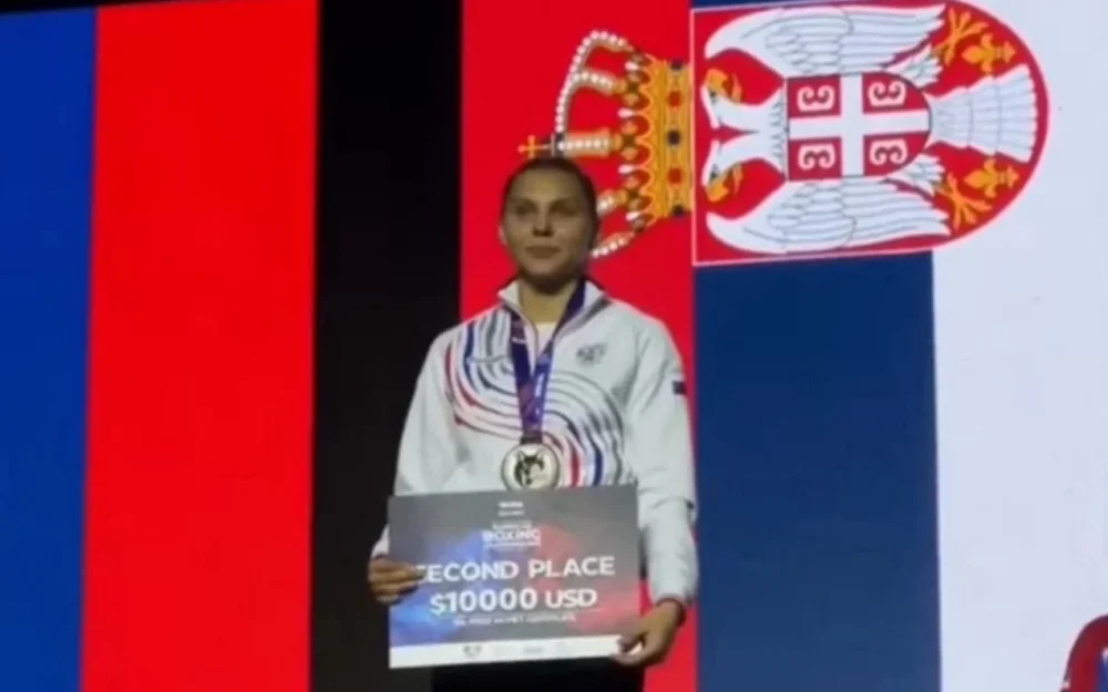 Брянская спортсменка Елена Бабичева завоевала серебряную медаль чемпионата Европы