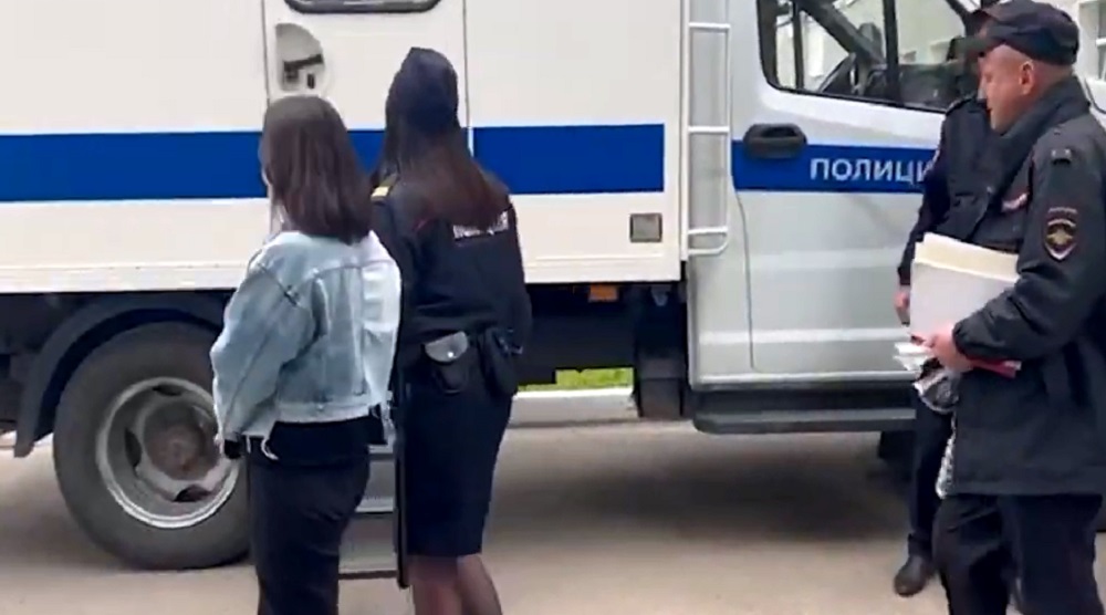 В Брянске завотделением областного онкодиспансера задержана за крупную взятку