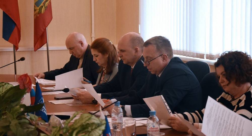 Брянский оргкомитет зарегистрировал кандидатов предварительного голосования