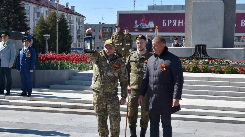 В Брянске в День Победы прошла акция «Огонь Памяти»