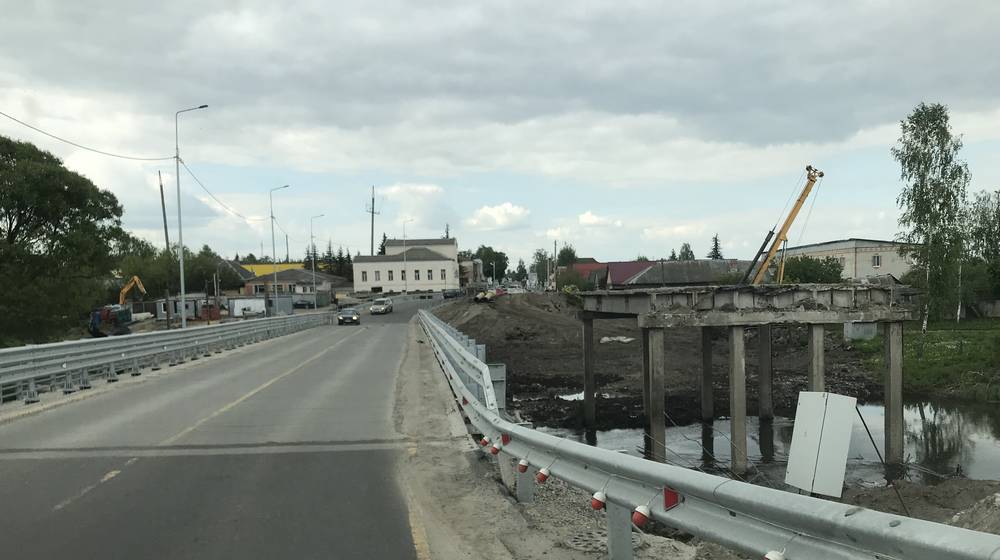 В Почепе начали строить за 200 млн рублей мост через реку Судость