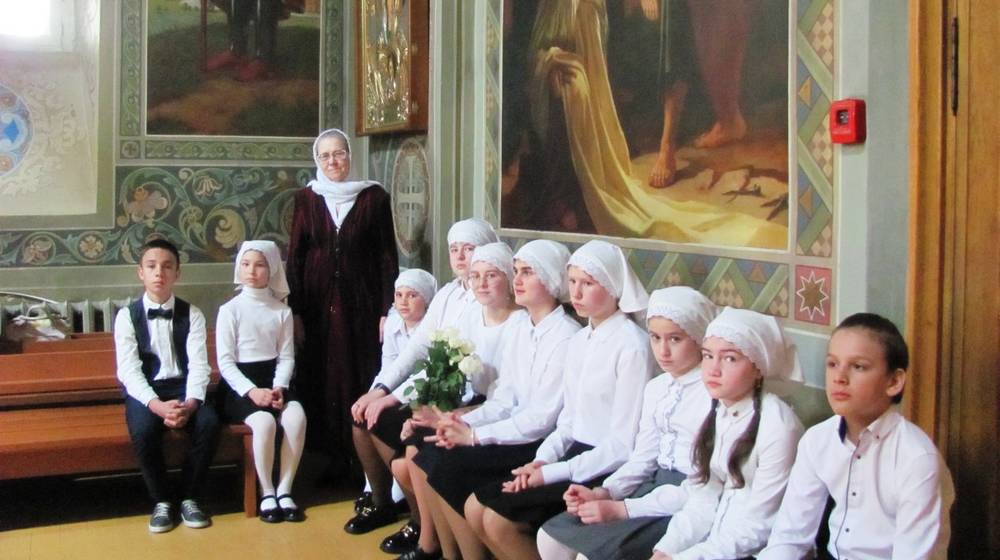 Празднование дня святых жен-мироносиц на приходах Карачевского благочиния