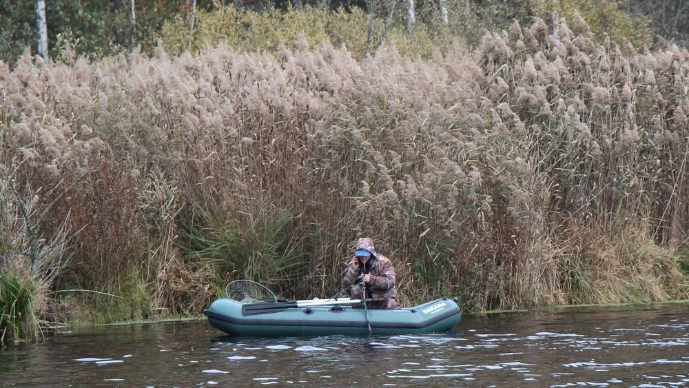 Энергетики Брянской области напоминают рыболовам о необходимости соблюдения правил электробезопасности