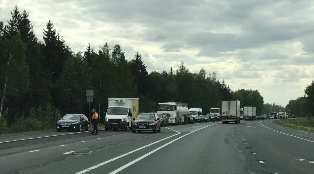Из-за ремонта дороги Брянск − Новозыбков возникли большие пробки