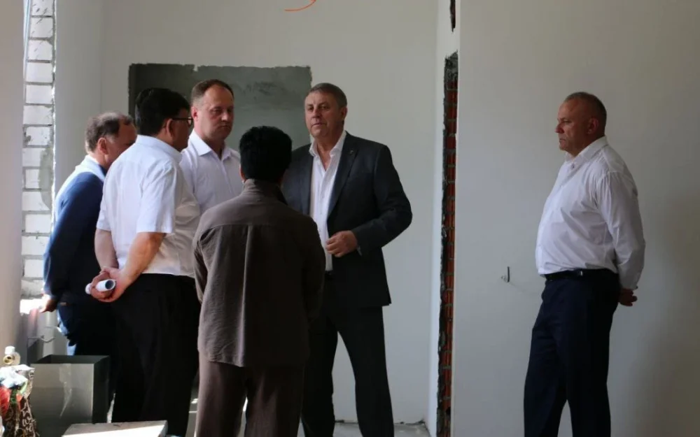 В Брянске подошла к завершению реконструкция ледового дворца «Пересвет»