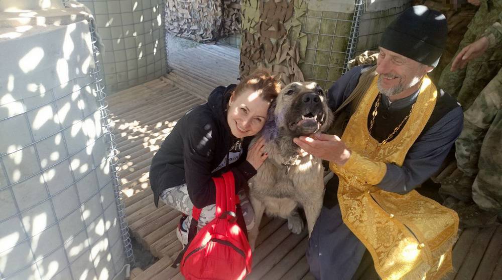 Духовенство и волонтеры Выгоничского благочиния совершили поездку в приграничную зону СВО