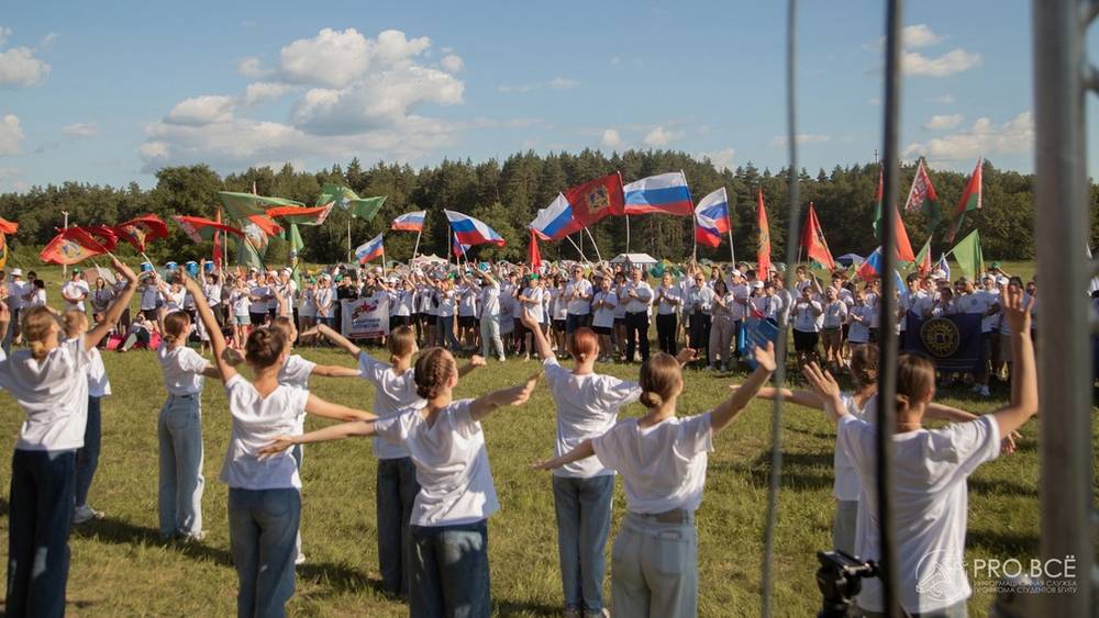 Ветераны СВО посетили Международный молодежный лагерь «Дружба 2024»