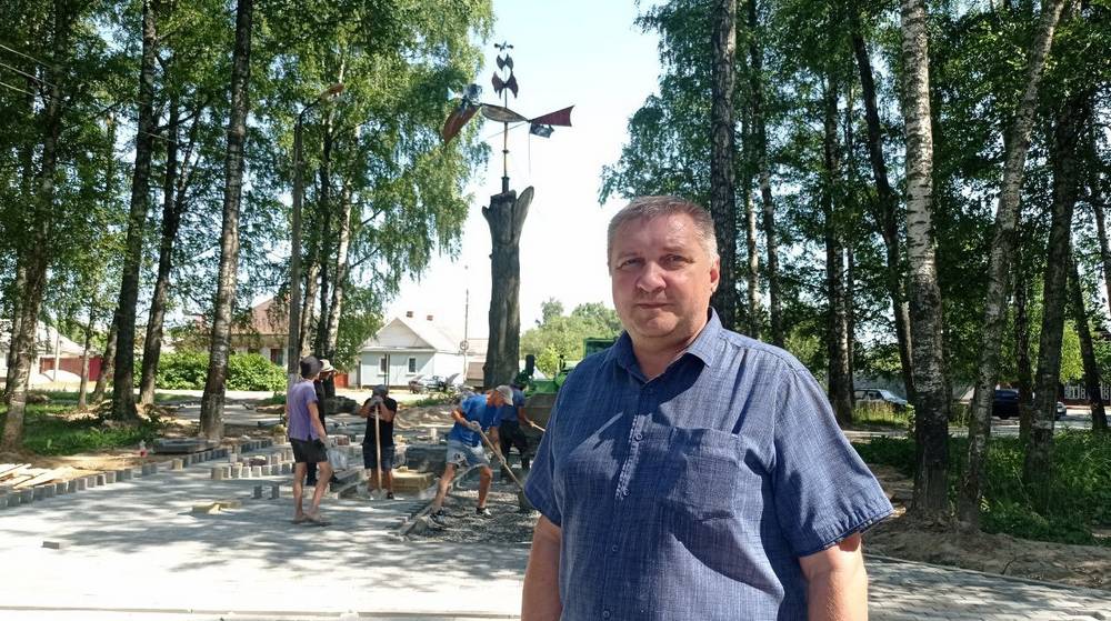 В Новозыбкове продолжается благоустройство городских территорий