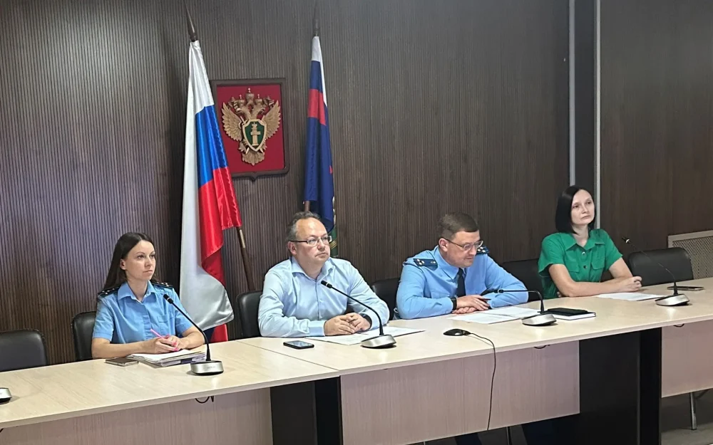 В брянской прокуратуре обсудили с бизнес-сообществом поддержку предпринимателей