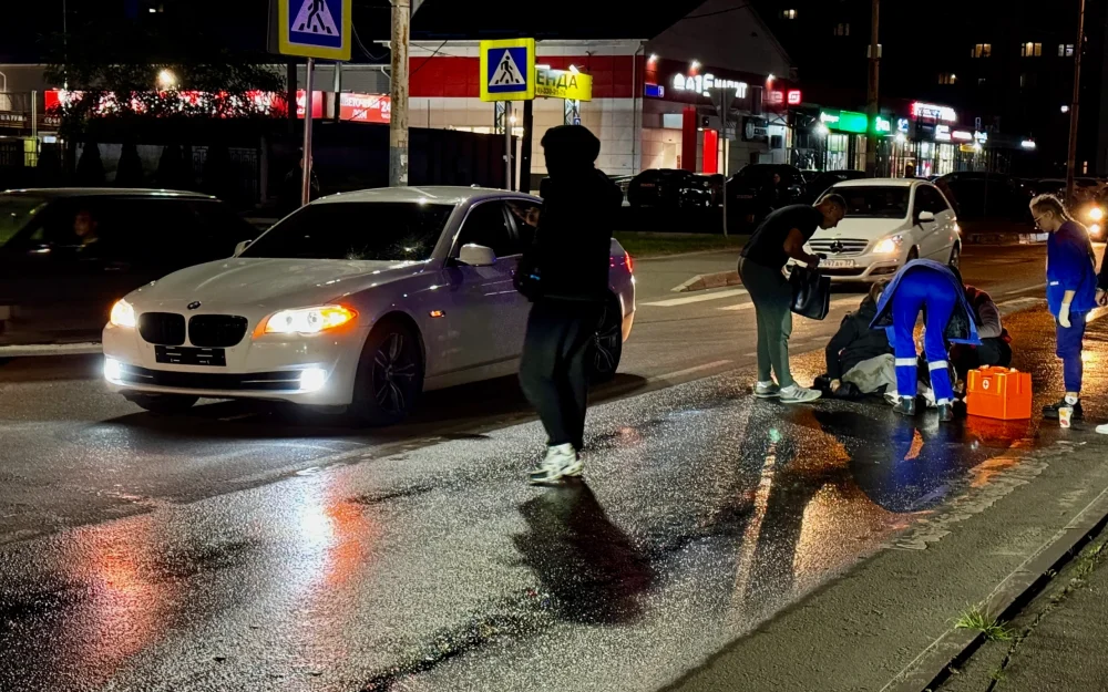 В Брянске водители стали чаще сбивать пешеходов на дорогах в темное время