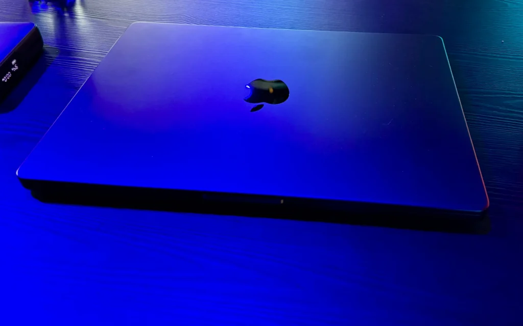 Робот-рекрутер: эффективный помощник в мире найма