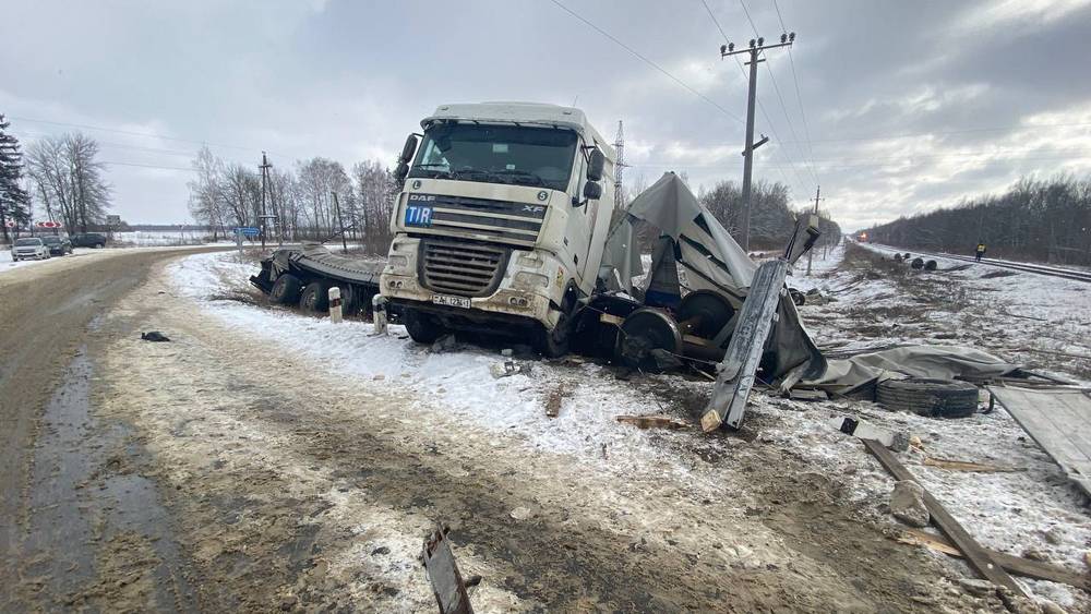 В связи с серьезной аварией к брянцам обратились железнодорожники
