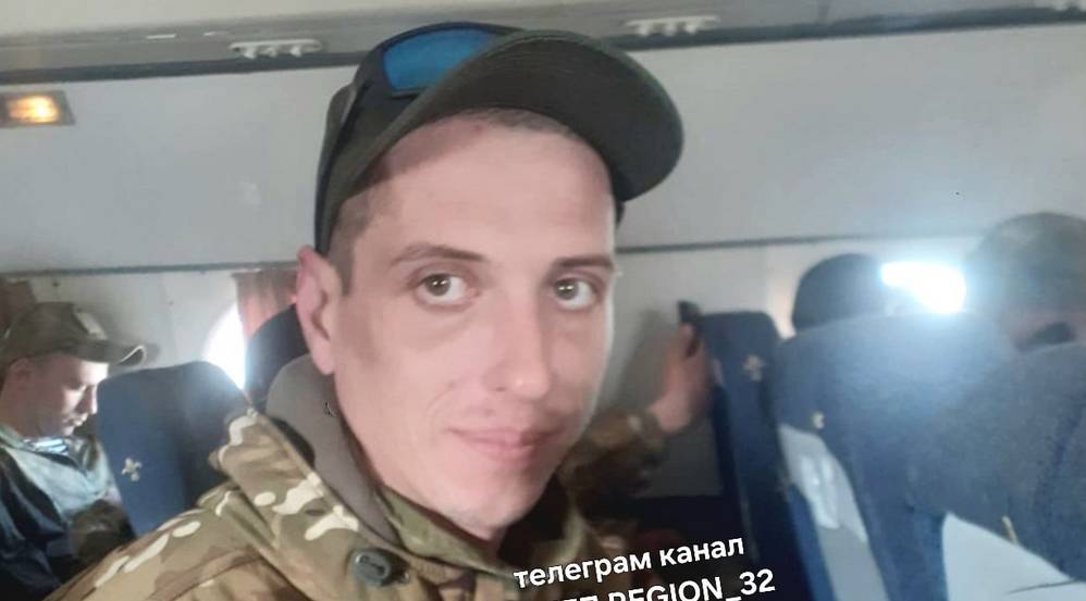 В Почепском районе простятся с командиром стрелковой роты Артемом Середой