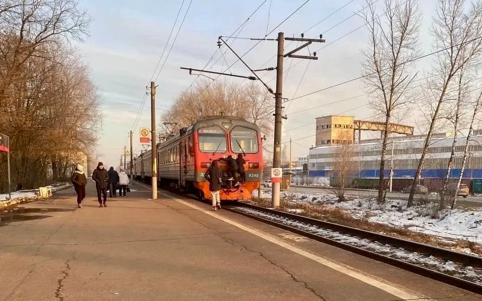 Транспортная полиция поймала двух 12-летних брянских зацеперов
