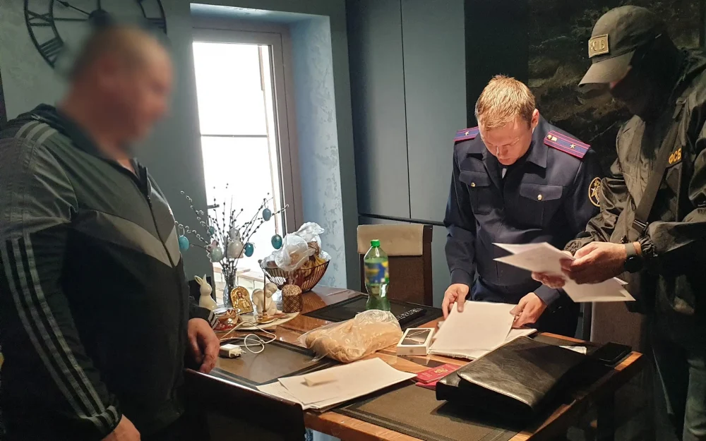 В Брянске арестовали адвоката и его подельников по мошенничеству на 45 млн рублей