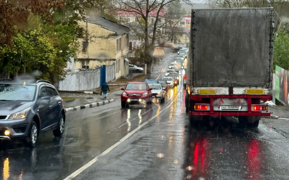 В этом году улицу Горького в Брянске расширят до четырех полос