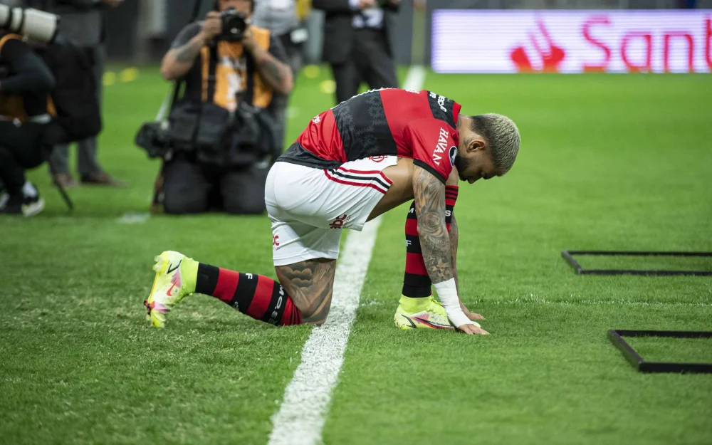 Какие сборные СНГ имеют наибольшие шансы на попадание в ЧМ