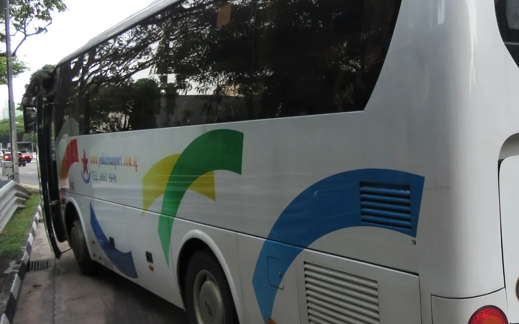 Автобусные туры: свобода передвижения и незабываемые впечатления