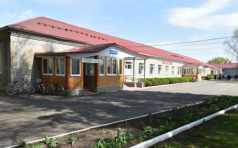 Брянский губернатор оценил новую пристройку к реабилитационному центру в Юдинове