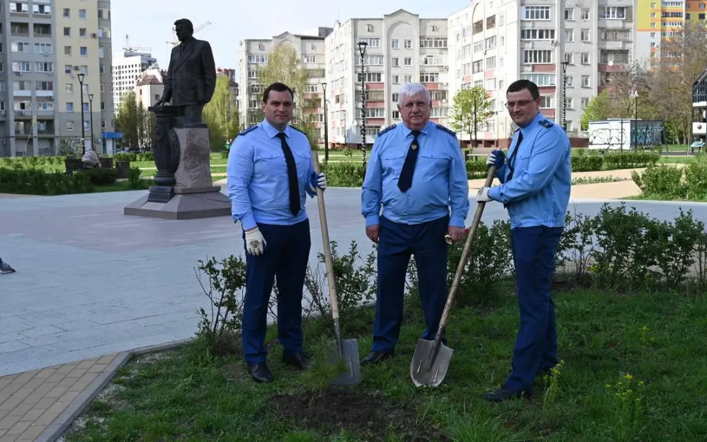 Прокуратура Брянской области присоединилась к акции «Сад памяти»