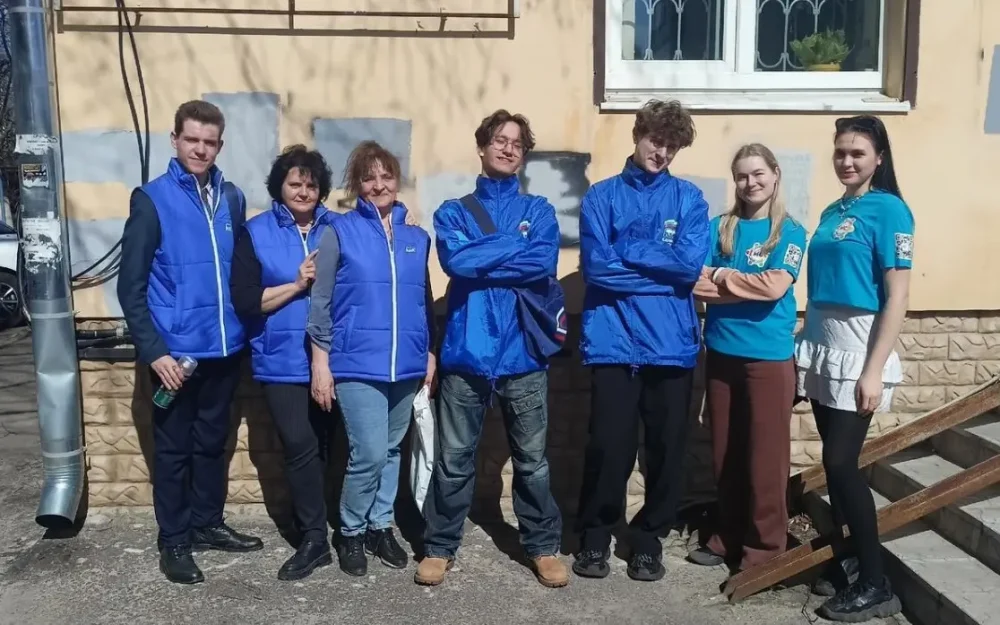 Активисты «Единой России» провели акцию «Вместе против наркотиков»