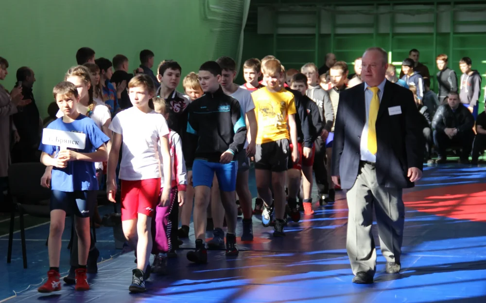 Брянск отдал в добрые руки имущество спортивной школы «Вымпел»