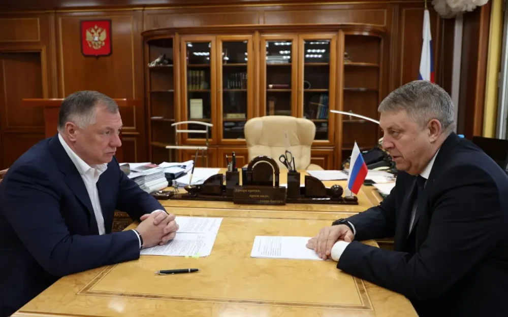 Богомаз и Хуснуллин обсудили безопасность жителей Брянской области