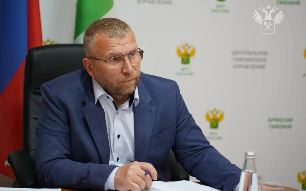 Глава ФТС России Валерий Пикалёв оценил работу брянской таможни в условиях СВО