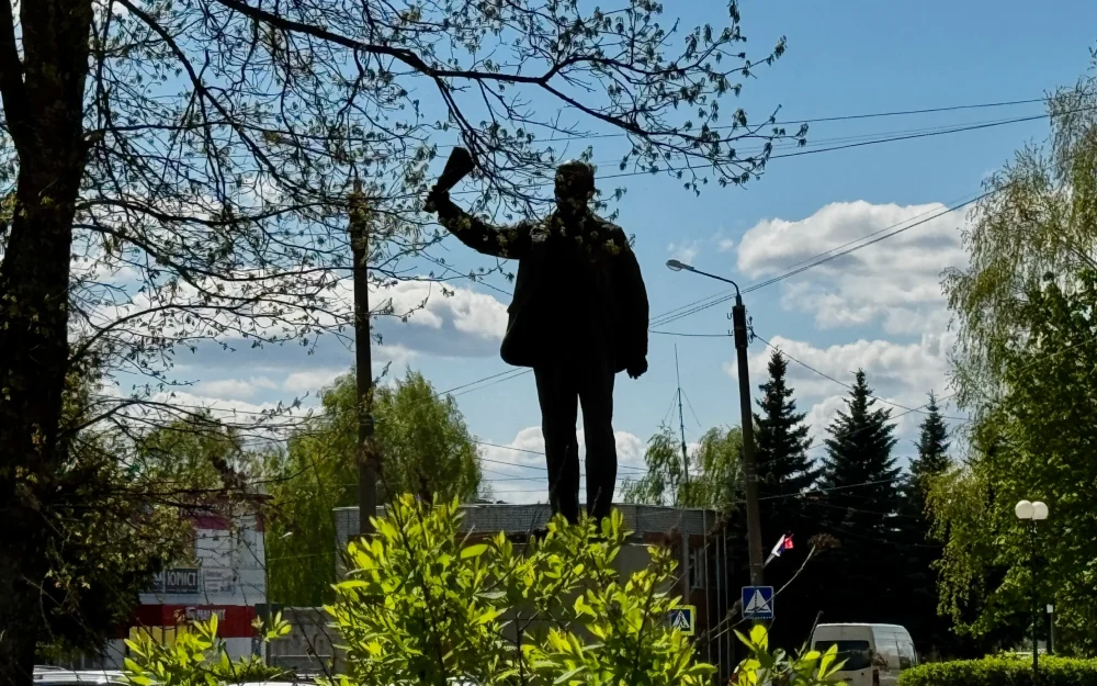 Памятники Владимиру Ленину отказались признавать культурным наследием