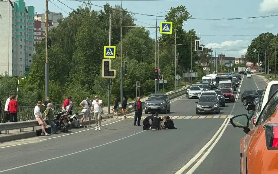 На улице Брянского Фронта в Брянске сбили ребенка
