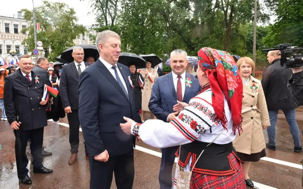 Брянский губернатор назвал фестиваль в Гомеле символом дружбы народов