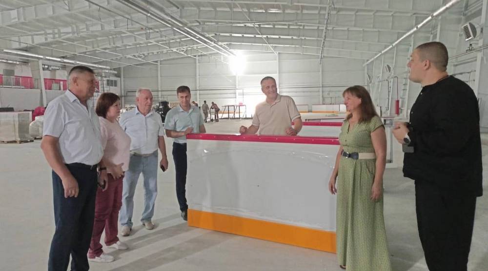 В рамках реализации Народной программы партии «Единая Россия» в Брянске возводится Дворец зимних видов спорта