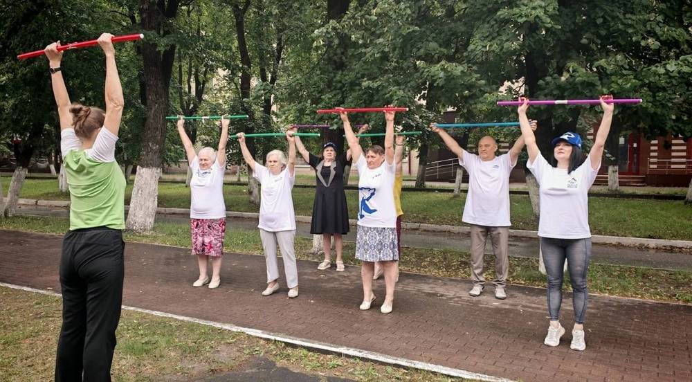 Всероссийский спортивный марафон «Сила России» поддержали в брянском клубе активного долголетия