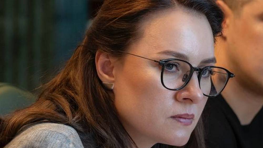 Выделенные на оборону соседей брянцев средства потратили на фотосессию премьера