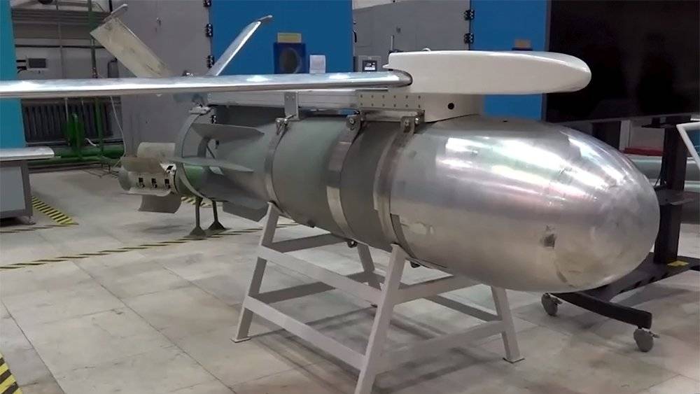 Мощные удары нанесены по заводам возле брянской границы