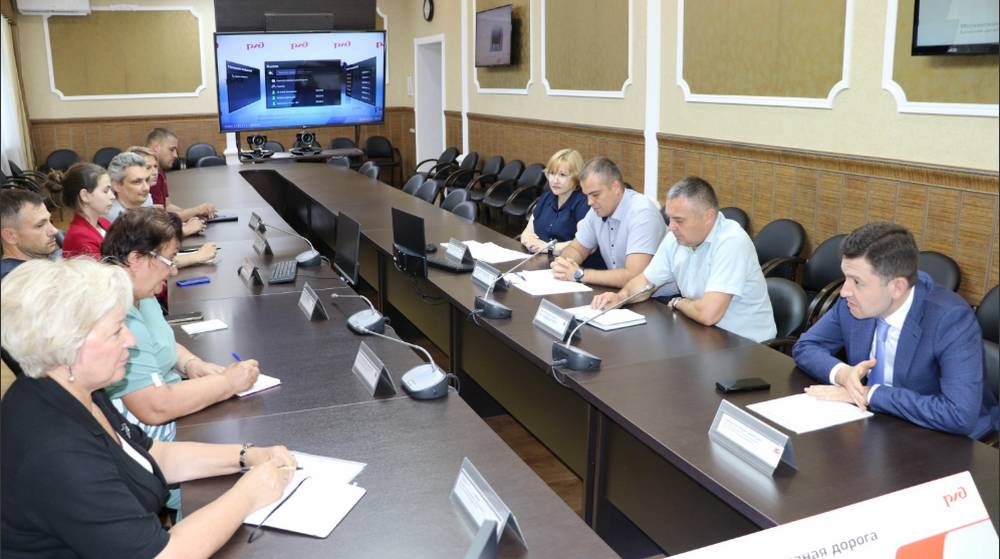 Организацию вывоза зерна обсудили железнодорожники с аграриями Брянской области