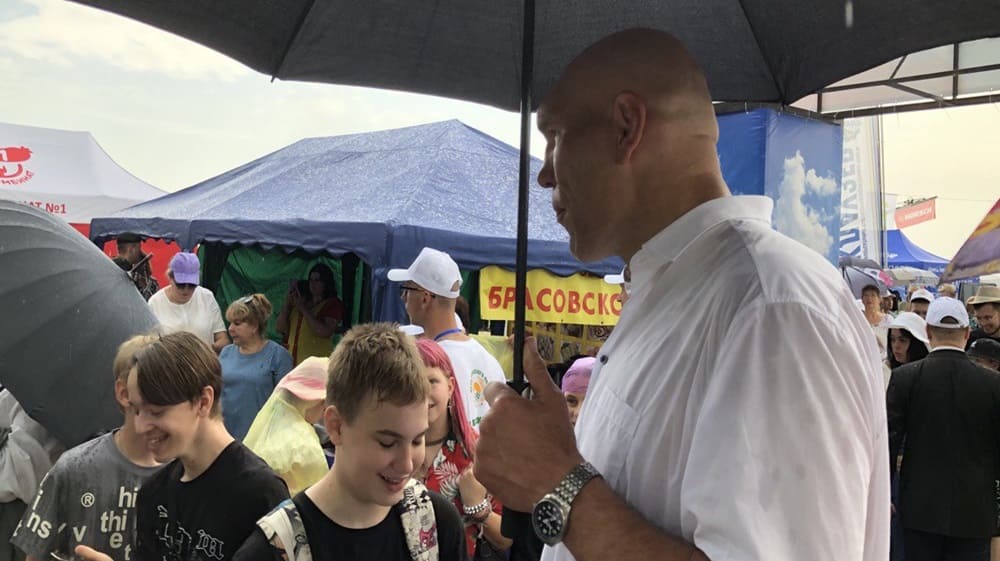 На выставке «День поля» брянский губернатор Богомаз обошёл подворья