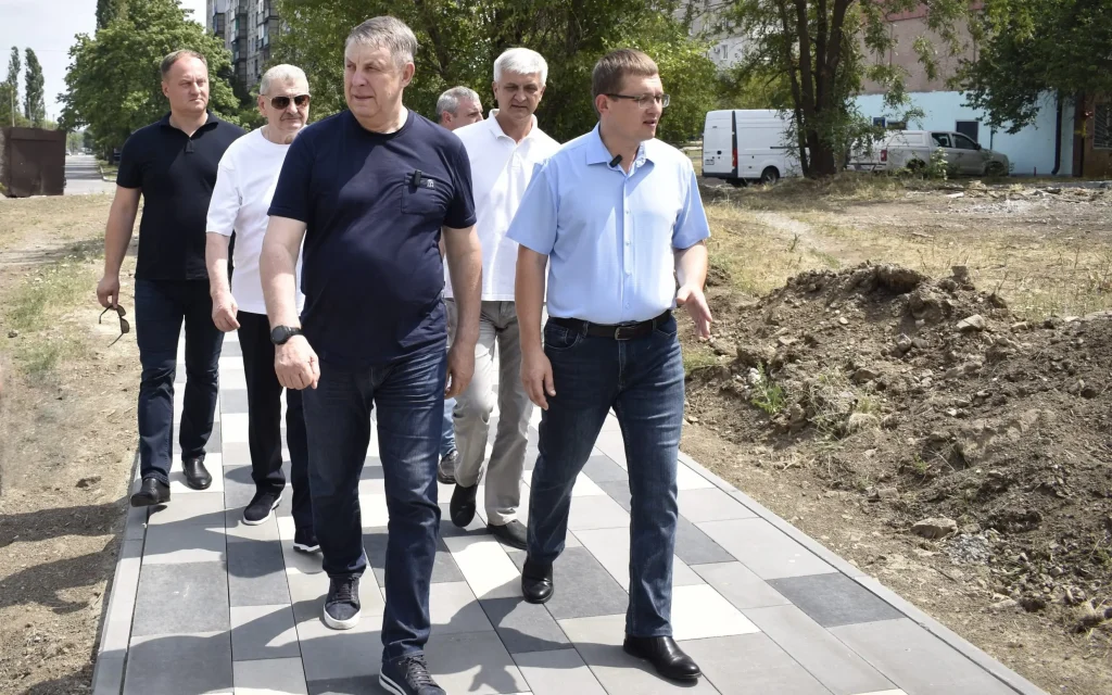 Брянский губернатор Александр Богомаз проверит восстановление Брянки в ЛНР