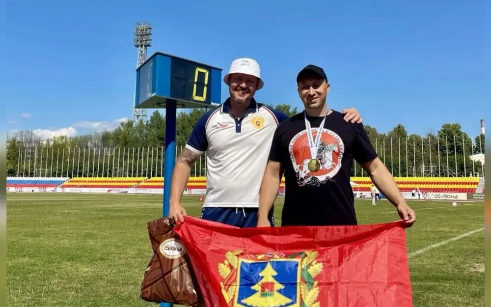 Брянец Сергей Шаталов стал триумфатором на чемпионате России по лёгкой атлетике