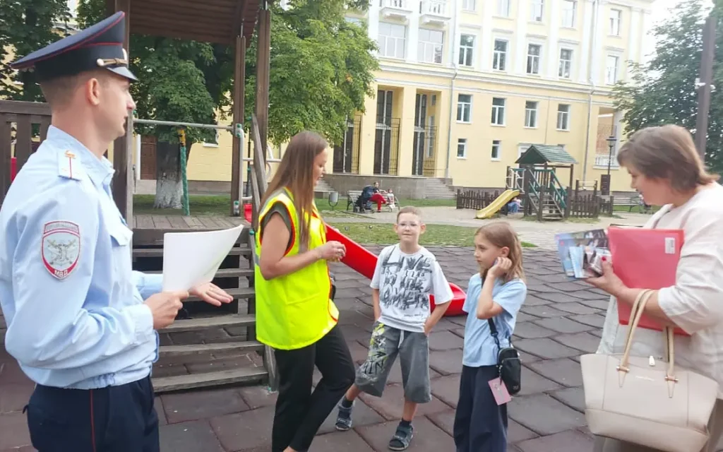 Железнодорожники провели урок безопасности для брянских школьников