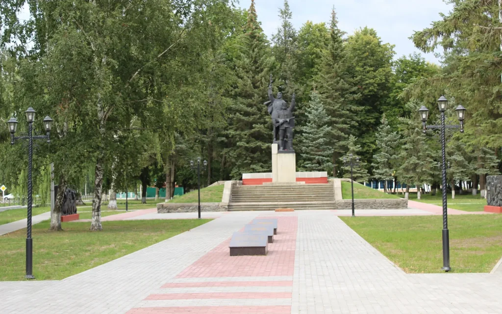 Брянский губернатор оценил развитие Суземского района