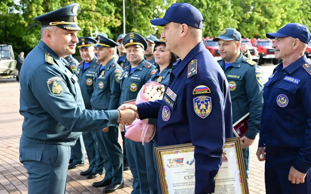 Брянские спасатели получили 56 единиц современной техники